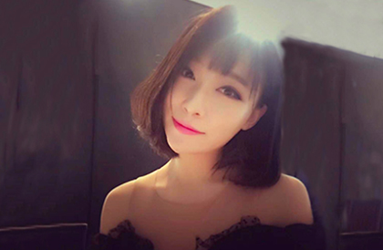 双语中英主持人邓荣蓉